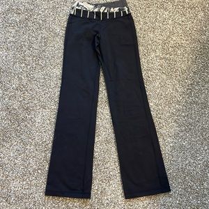 Lululemon Yoga Pants
